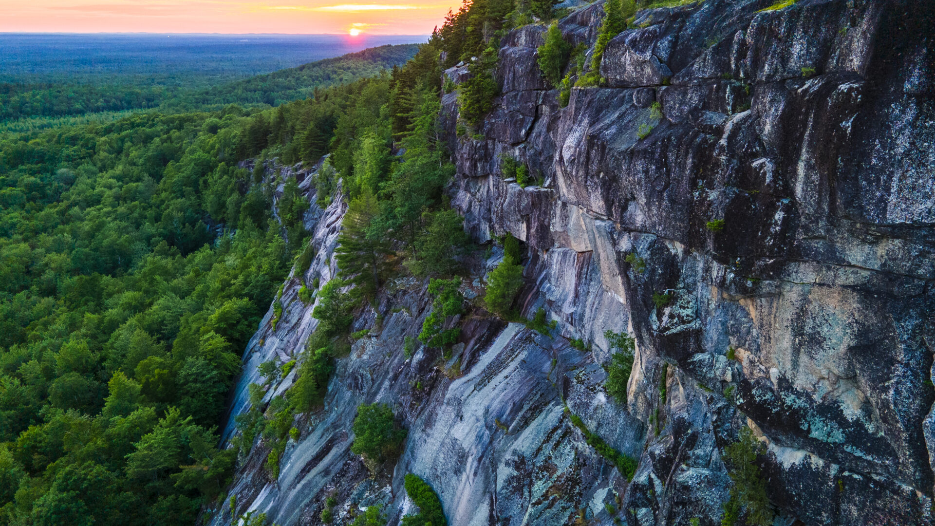 Headwater_Bluffs_Perlman-